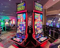 iPet789 Live Casino Mobile APP ဖြင့် Baccarat ကစားနေသော မြန်မာ ကစားသမား